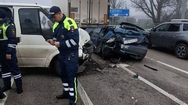 ДТП с участием трёх автомобилей в Курской области