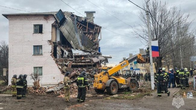 Последствия взрыва бытового газа в многоквартирном доме в Куркино Тульской области