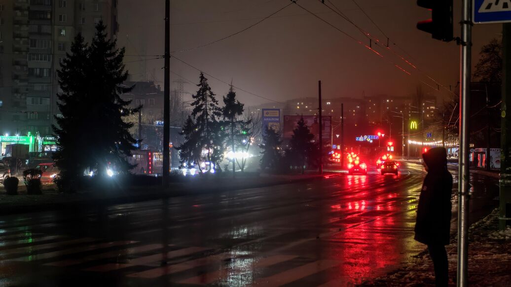Киев погрузился во тьму из-за перебоев в подаче электричества