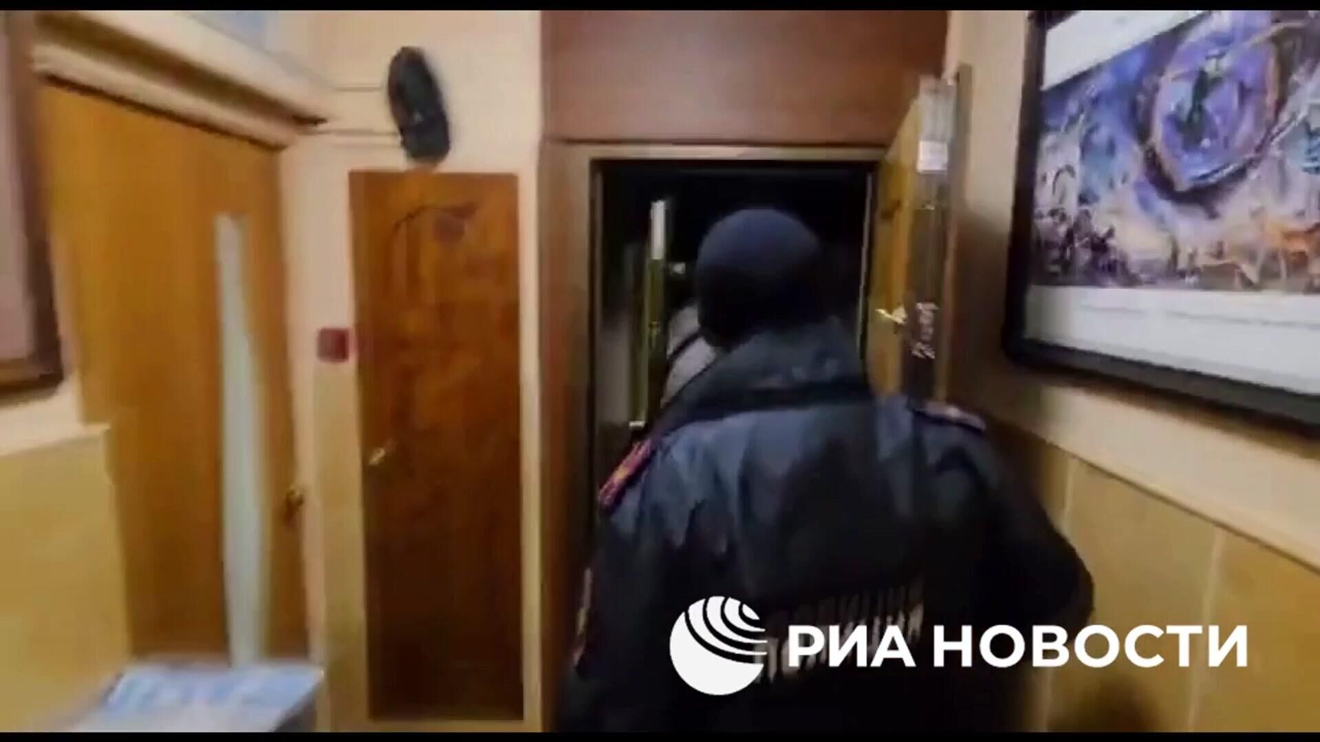 Новые лица, причастные к попытке убийства митрополита Тихона, в следственном управлении Новые лица, причастные к попытке убийства митрополита Тихона, в следственном управлении - РИА Новости, 1920, 12.11.2025