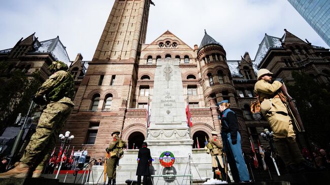 День памяти в честь окончания Первой мировой войны в Торонто, Канада. 11 ноября 2025