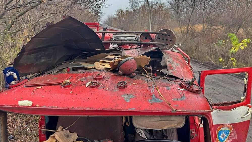 Последствия атаки ВСУ на сотрудников МЧС в ДНР - РИА Новости, 1920, 12.11.2025