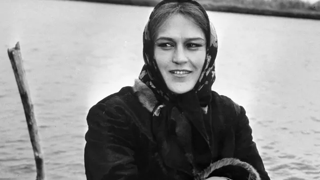 Актриса Нонна Мордюкова в художественном фильме Возврата нет