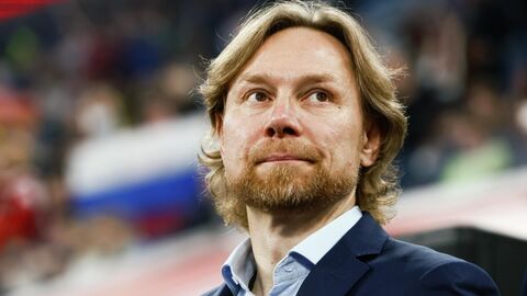 Валерий Карпин