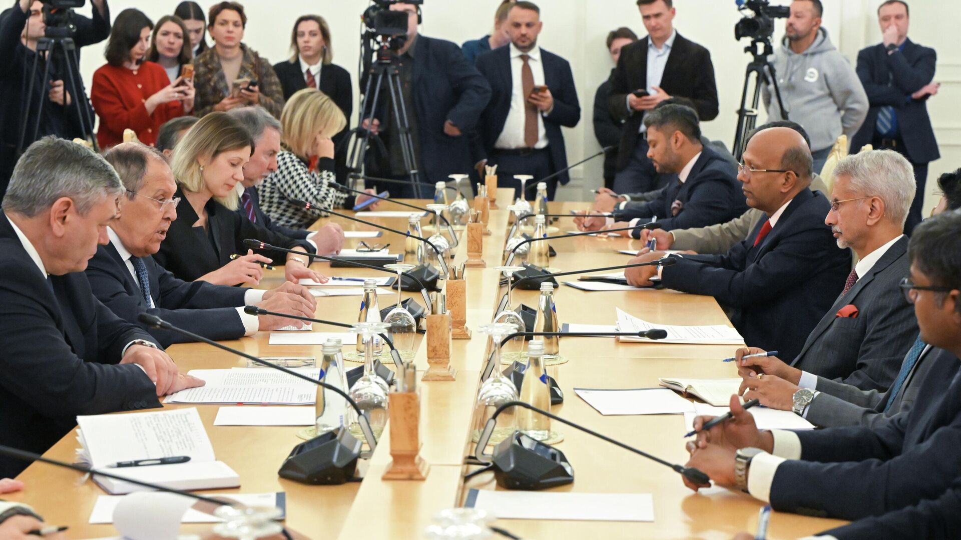 Главы МИД России и Индии обсудили сотрудничество в энергетической сфере Главы МИД России и Индии обсудили сотрудничество в энергетической сфере