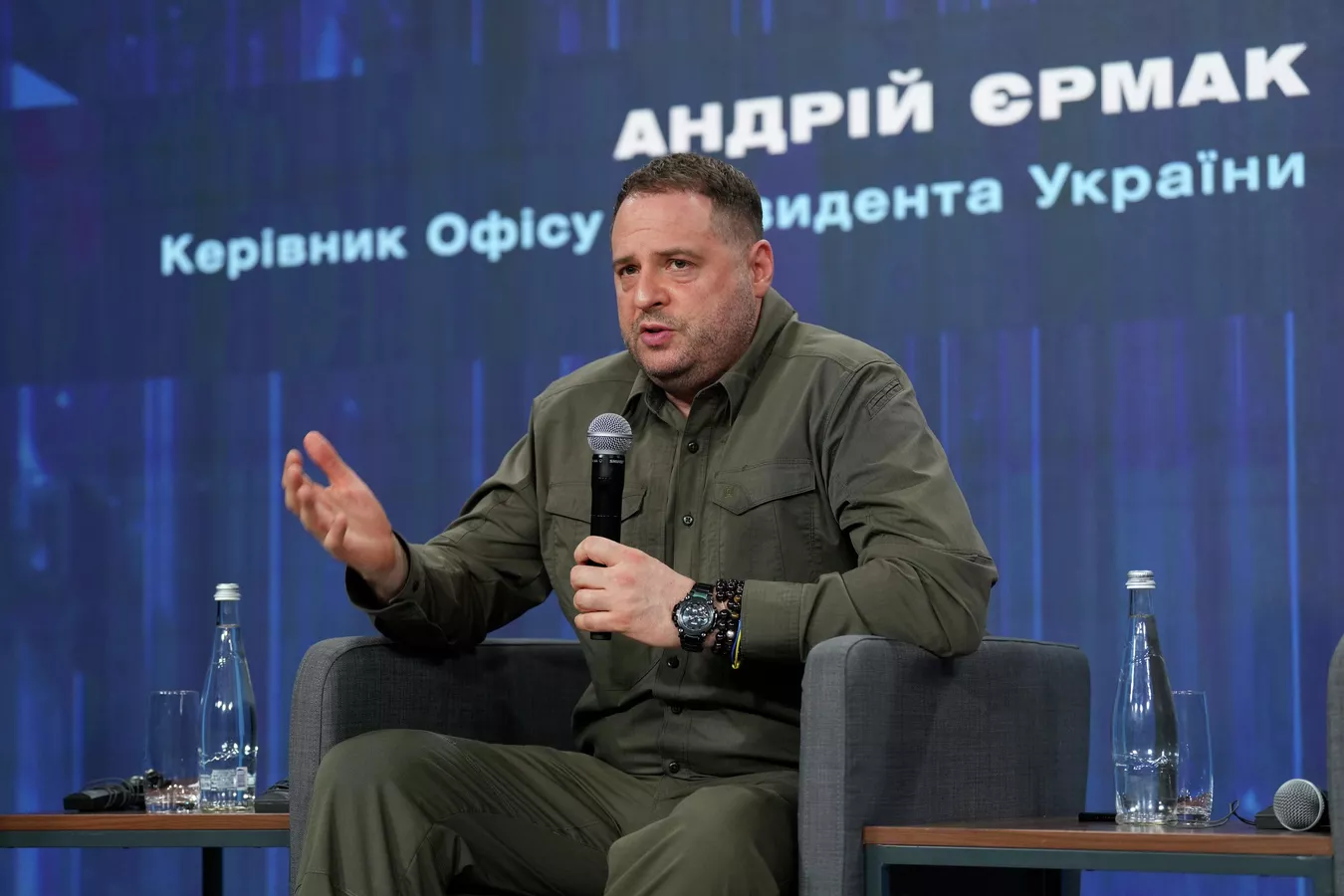 На Украине не предъявили обвинения после обысков у Ермака