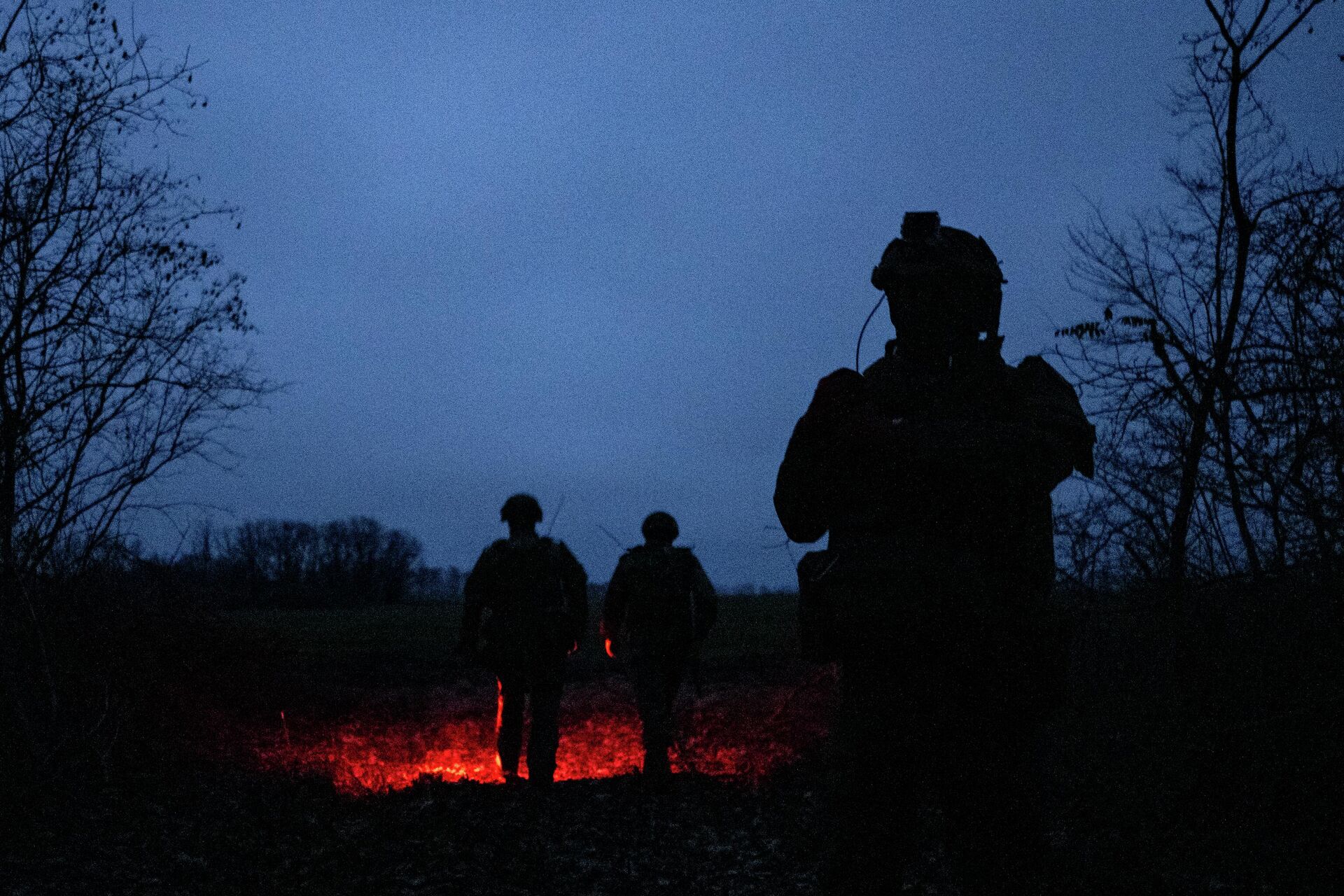 Российские военнослужащие в зоне СВО - РИА Новости, 1920, 04.12.2025