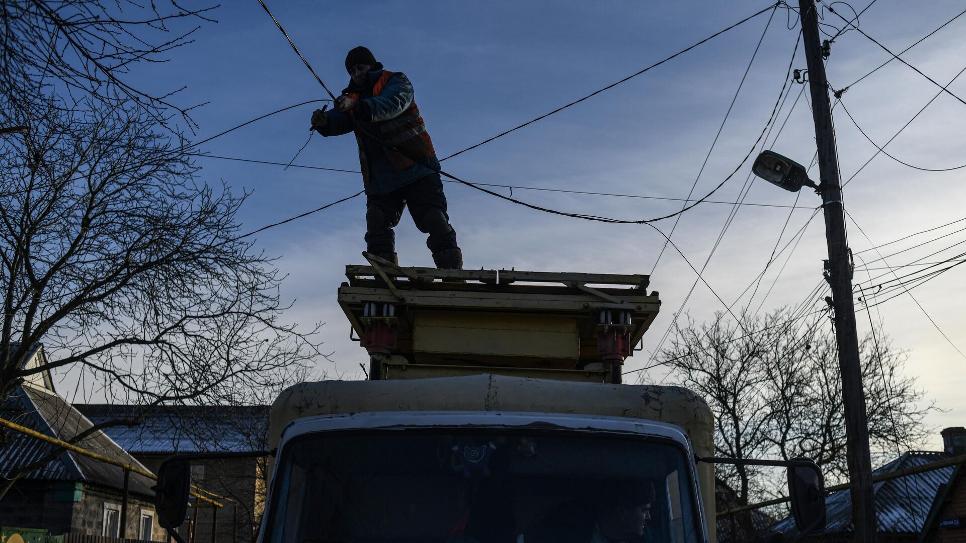 В ДНР у более чем 65% потребителей пропал свет после украинского удара В ДНР у более чем 65% потребителей пропал свет после украинского удара