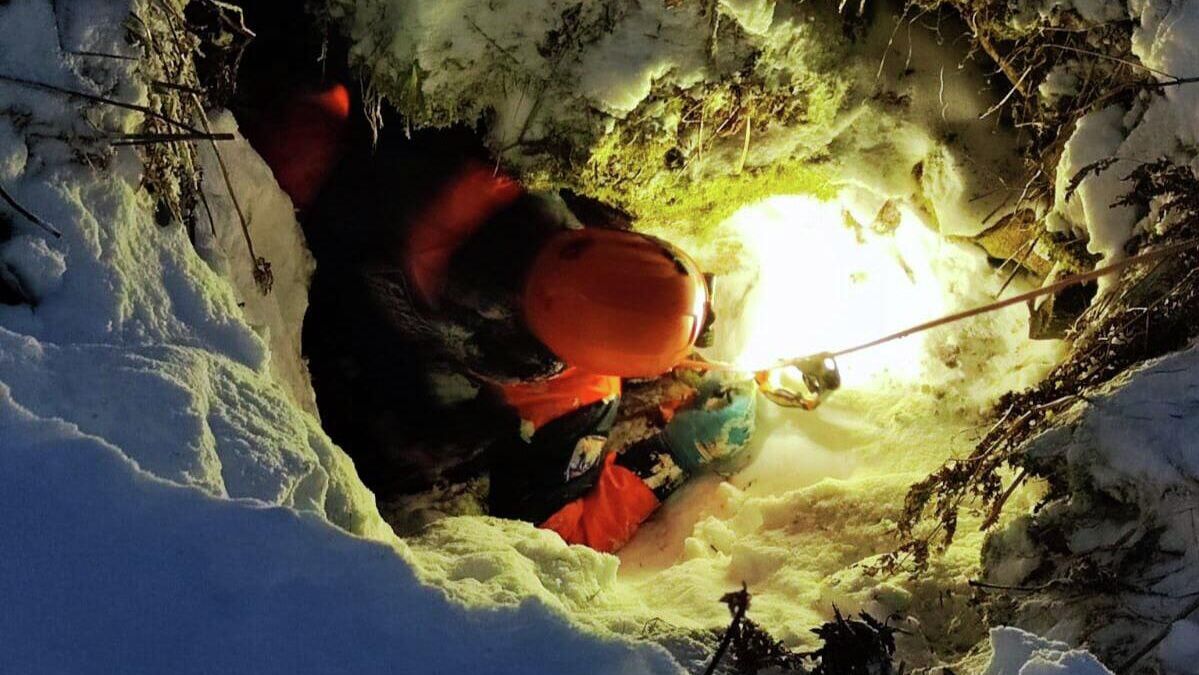 Повторные поиски трех человек, пропавших в районе поселка Кутурчин Партизанского района. 18 ноября 2025 Повторные поиски трех человек, пропавших в районе поселка Кутурчин Партизанского района. 18 ноября 2025 - РИА Новости, 1920, 18.11.2025