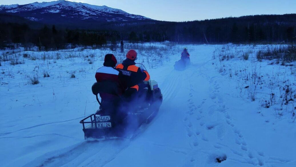 Спасатели продолжают поиски семьи Усольцевых в Красноярском крае