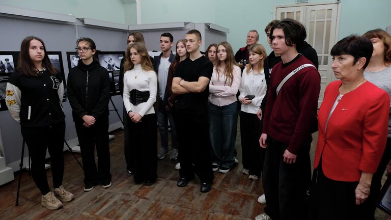 Открытие фотовыставки проекта Отражение. 1941-1945 гг. в Мелитополе Открытие фотовыставки проекта Отражение. 1941-1945 гг. в Мелитополе