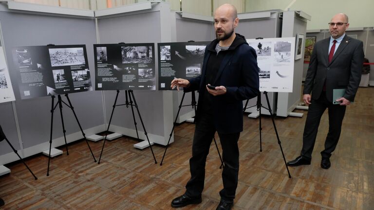 Военный корреспондент РИА Новости Андрей Казаков Военный корреспондент РИА Новости Андрей Казаков