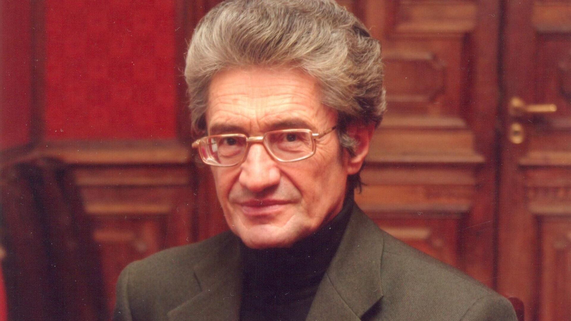 Заслуженный деятель искусств Российской Федерации Григорий Корчмар - РИА Новости, 1920, 18.11.2025