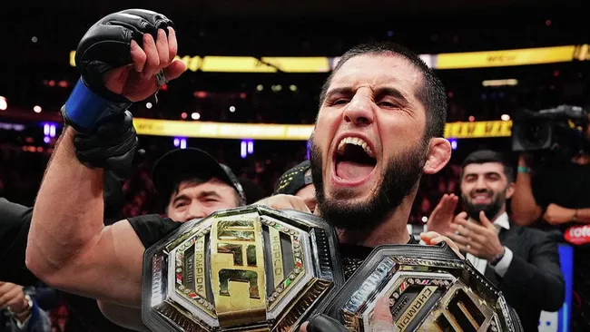 Ислам Махачев