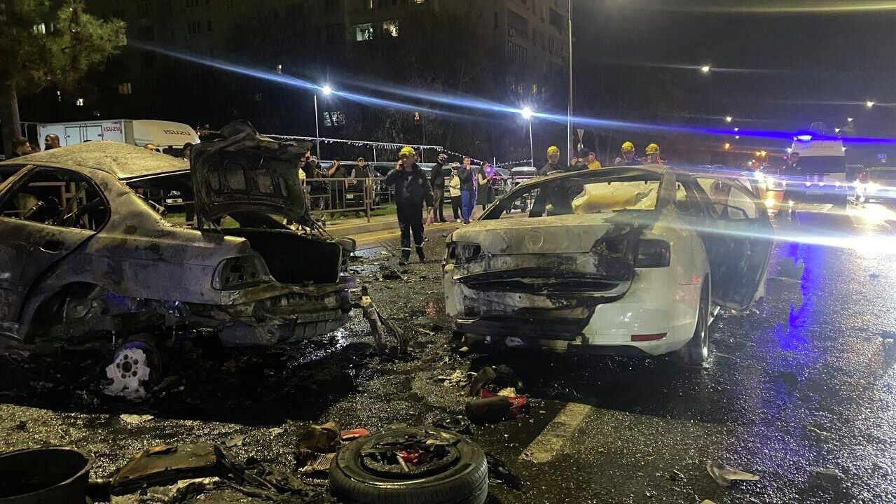 ДТП на Ростовском шоссе в Краснодаре  - РИА Новости, 1920, 19.11.2025