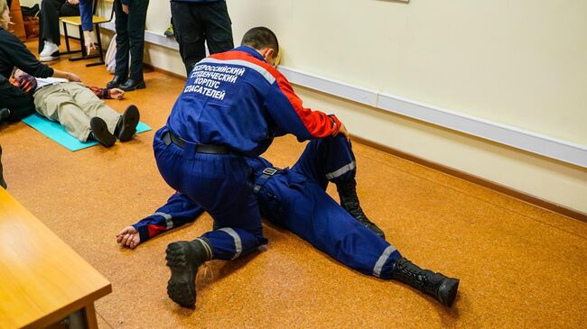 Подмосковные волонтеры освоили навыки первой помощи в Химках