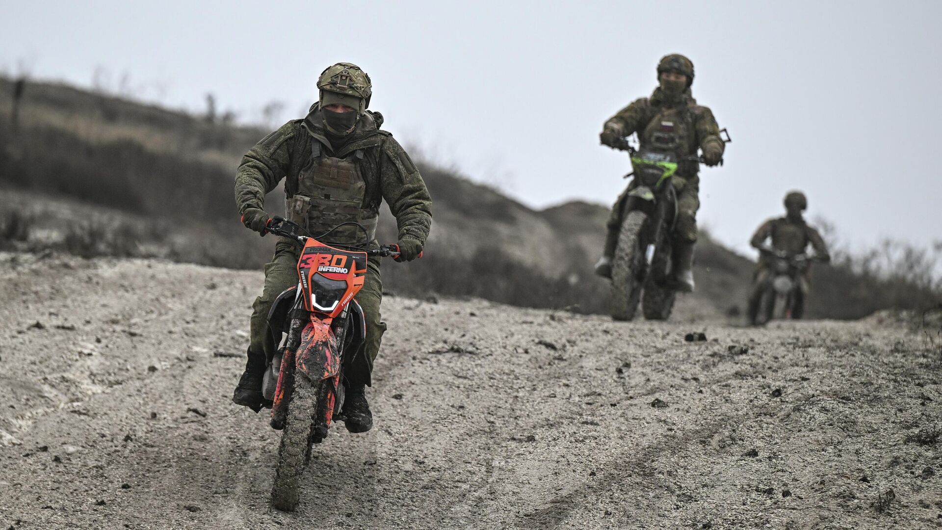 Российские военнослужащие в зоне СВО - РИА Новости, 1920, 25.11.2025