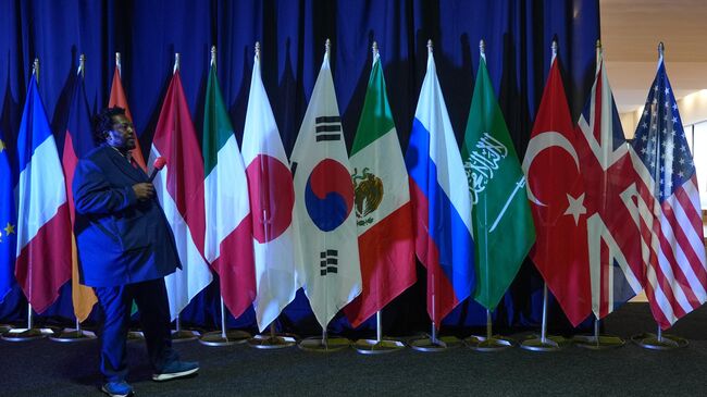 Открытие саммита лидеров Группы двадцати в Йоханнесбурге, ЮАР. 22 ноября 2025