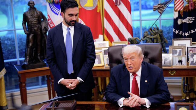 Президент США Дональд Трамп и мэр Нью-Йорка Зохран Мамдани во время встречи в Белом доме. 21 ноября 2025