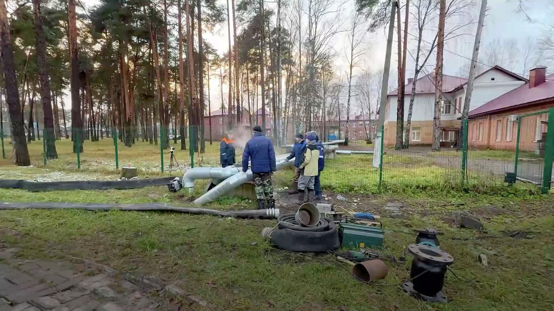 Ликвидация последствий удара ВСУ на Шатурскую ГРЭС - РИА Новости, 1920, 24.11.2025