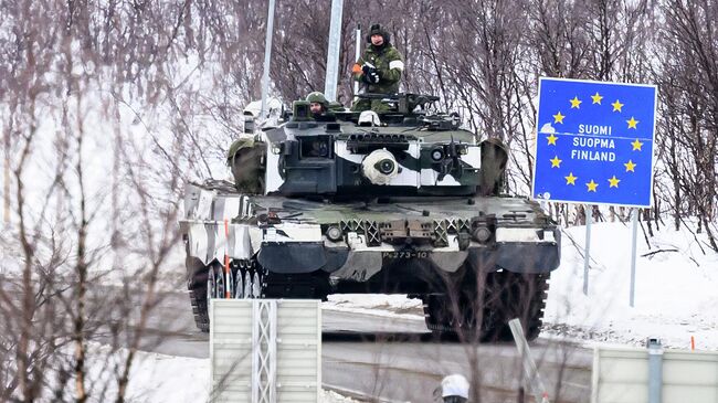 Финские военные во время учений