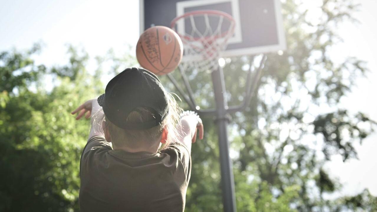 Свыше 1,2 тыс событий прошло по программе Спорт в каждый двор в Химках - РИА Новости, 1920, 24.11.2025