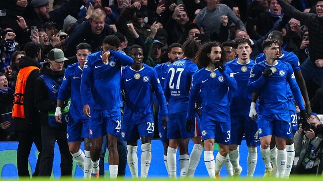 Футболисты Челси в матче ЛЧ против Барселоны