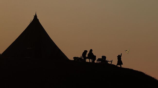 Фотография Доната Сорокина Жизнь стойбища рода Вануйто