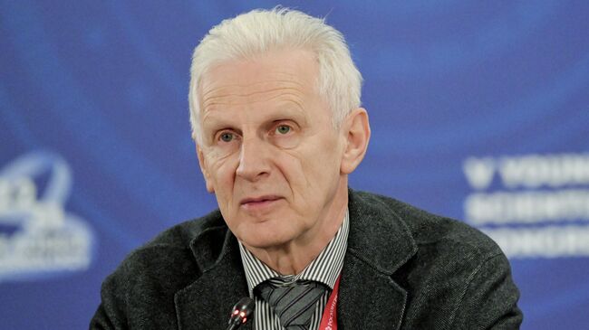 Помощник президента РФ Андрей Фурсенко на КМУ-2025