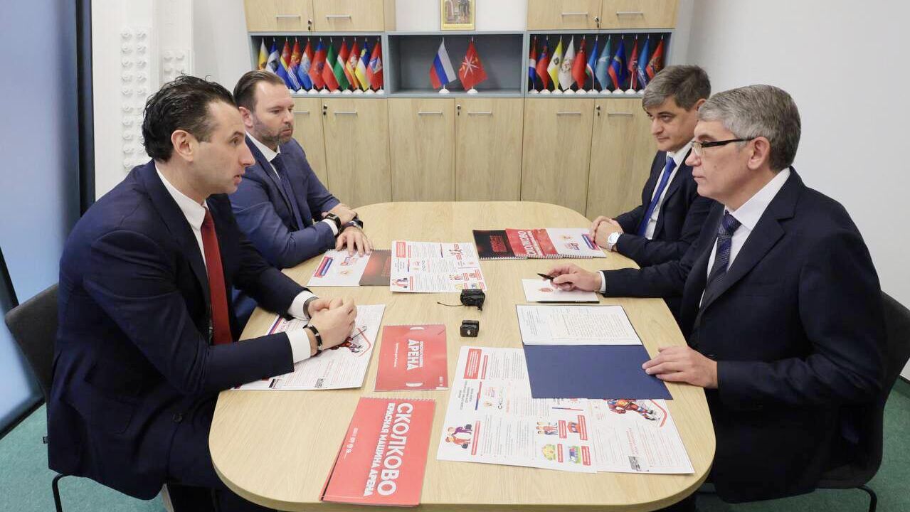 Дмитрий Миляев провел встречу Романом Ротенбергом - РИА Новости, 1920, 27.11.2025