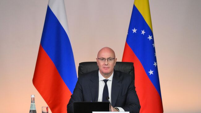 Заместитель председателя правительства России Дмитрий Чернышенко участвует в формате видеоконференции в 19-м заседании Межправительственной Российско-Венесуэльской комиссии высокого уровня