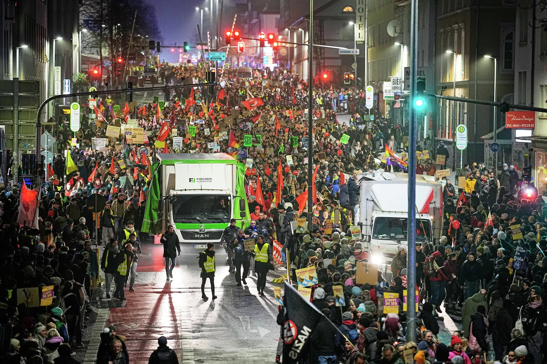 Protest proti zjazdu novej mládežníckej organizácie strany Alternatíva pre Nemecko (AfD) v nemeckom Giessene - RIA Novosti, 1920, 29. novembra 2025