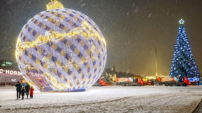 Новогодний шар на Поклонной горе
