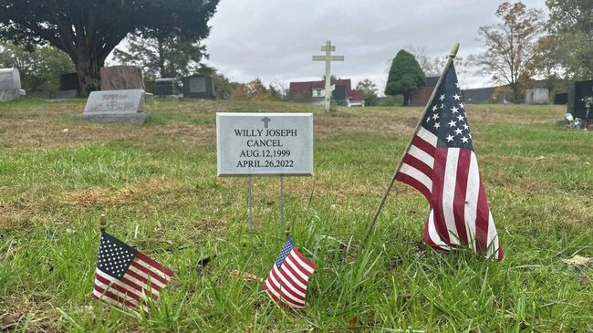 Пустая могила американского наемника, воевавшего на Украине