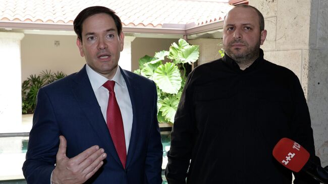 Госсекретарь США Марко Рубио и Рустем Умеров во время общения с прессой по итогам переговоров по урегулированию конфликта на Украине