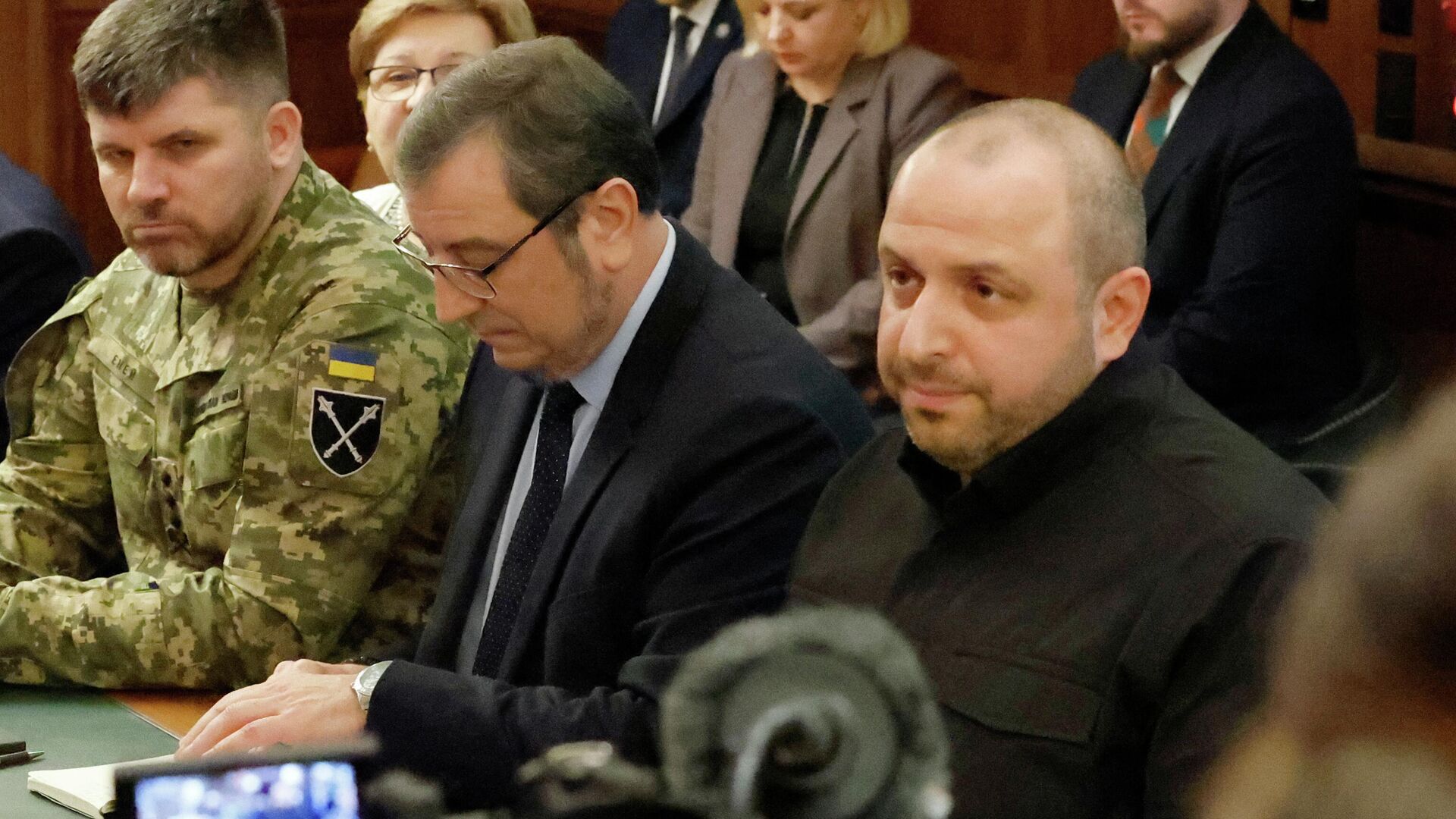 Переговоры по урегулированию конфликта на Украине - РИА Новости, 1920, 01.12.2025