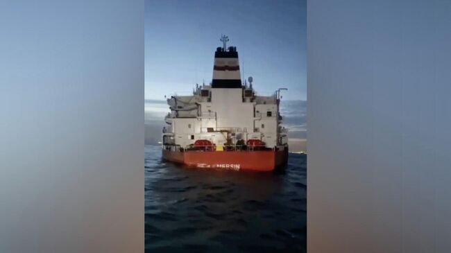 Танкер Mersin у берегов Сенегала