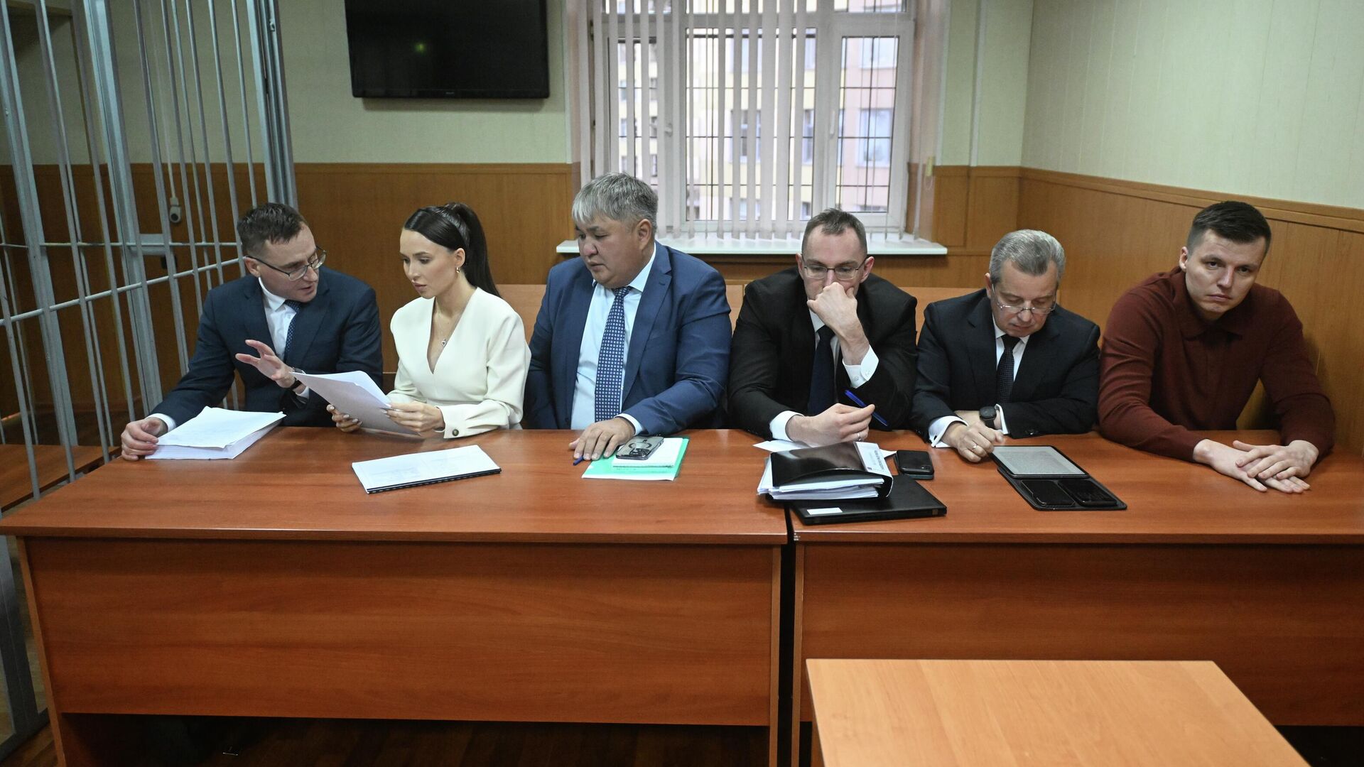 Блогер Валерия Чекалина и ее бывший супруг Артем Чекалин на заседании в Гагаринском суде в Москве - РИА Новости, 1920, 01.12.2025