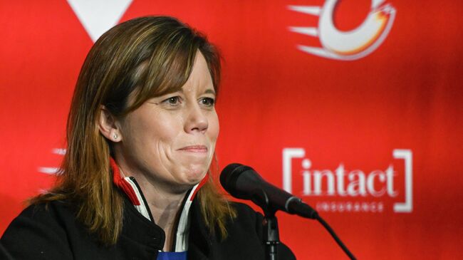 Карла Маклеод