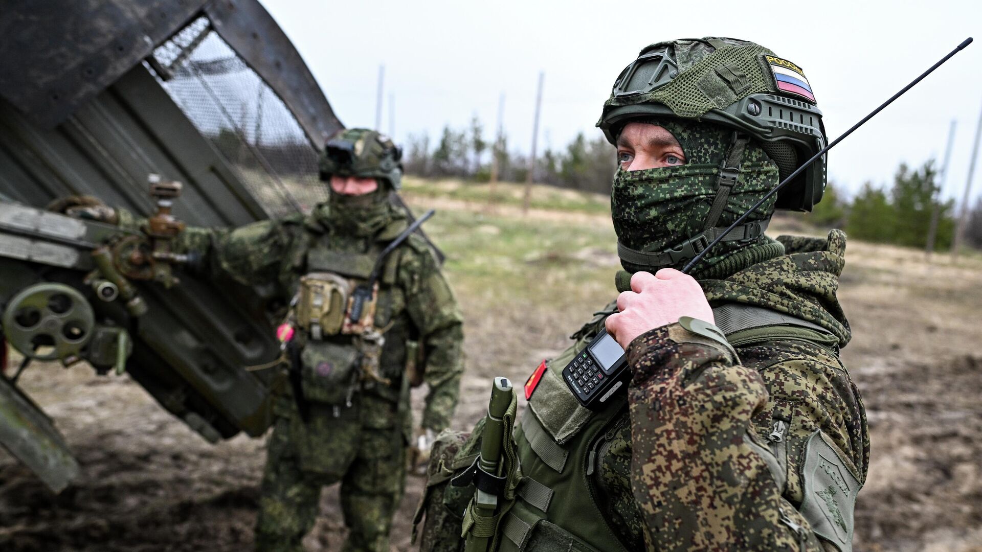 Боевая работа расчета РСЗО Град - РИА Новости, 1920, 14.12.2025