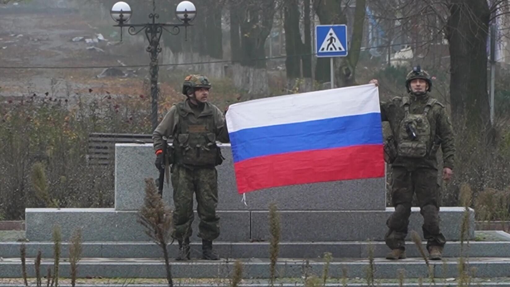 СМИ: Киев отказался от идеи создать в Донбассе свободную экономическую зону СМИ: Киев отказался от идеи создать в Донбассе свободную экономическую зону