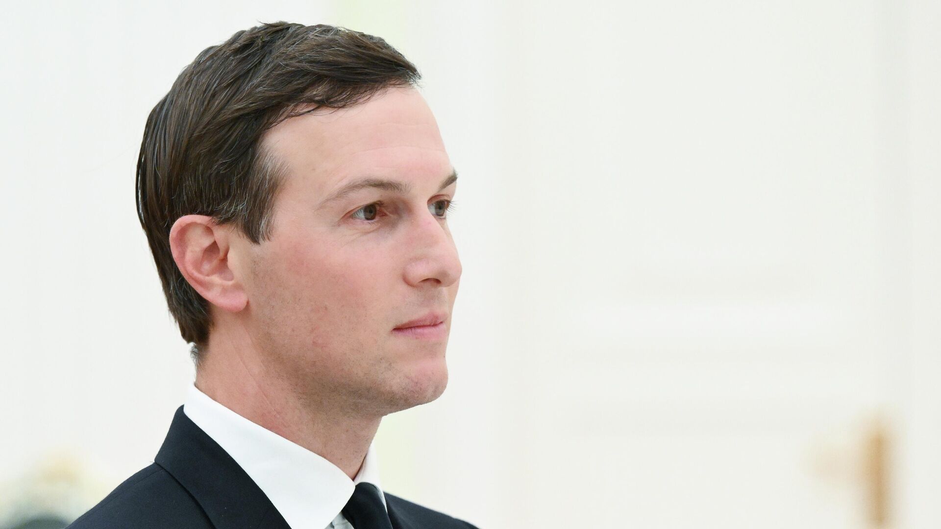 Зять президента США Джаред Кушнер на встрече президента России Владимира Путина и спецпосланника президента США Стивена Уиткоффа Зять президента США Джаред Кушнер на встрече президента России Владимира Путина и спецпосланника президента США Стивена Уиткоффа - РИА Новости, 1920, 08.12.2025
