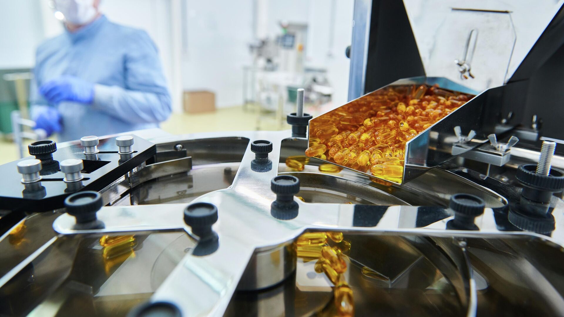 Ликсутов: объем промпроизводства в Москве вырос почти на 4% с начала года - РИА Новости, 1920, 03.12.2025