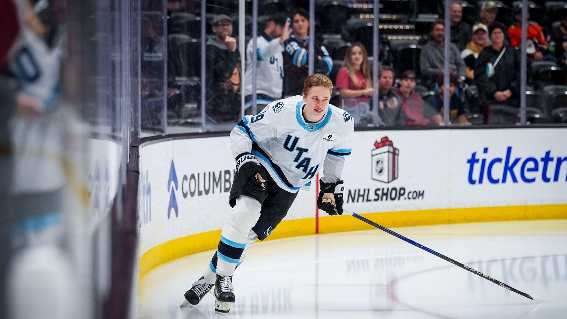 Хоккеист Юта Маммот Даниил Бут Хоккеист Юта Маммот Даниил Бут - РИА Новости, 1920, 15.12.2025