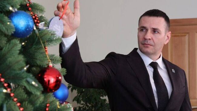 Губернатор Хабаровского края Дмитрий Демешин 