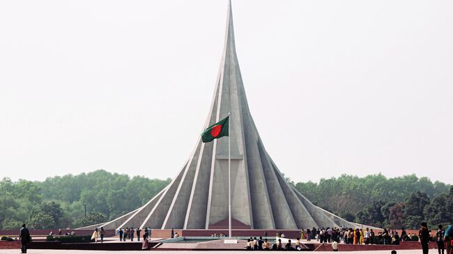 Флаг Бангладеш в Дакке