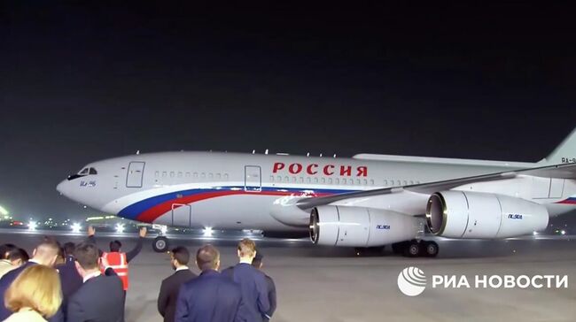 Путин прилетел в Индию