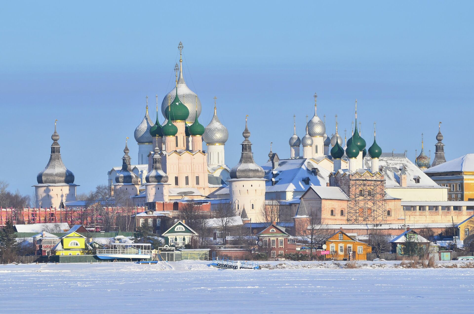 Кремль в Ростове Великом Кремль в Ростове Великом