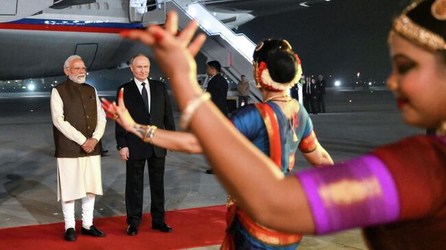 Встреча Путина в аэропорту Нью-Дели