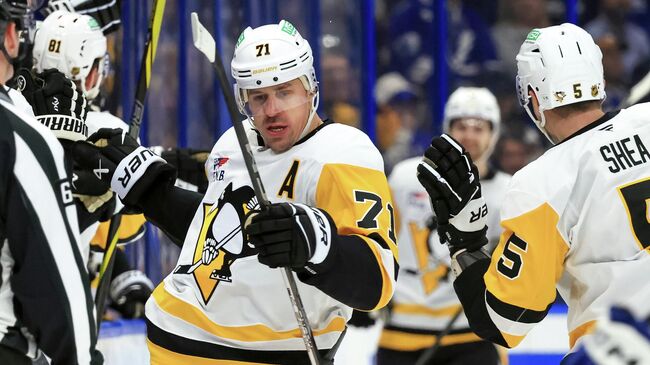 Хоккеист Питтсбург Пингвинз Евгений Малкин